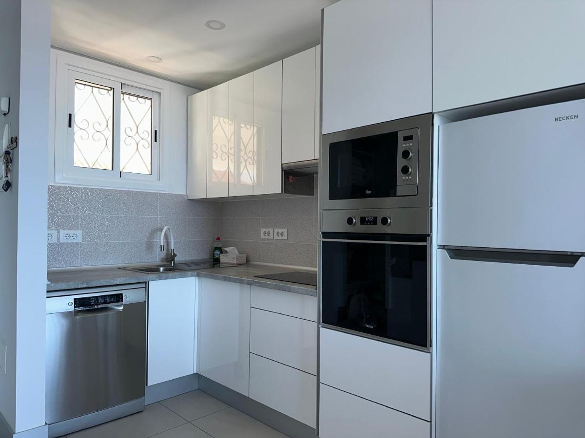 Parque Santiago II , Renovated, Ocean View, Heated Swimming Pool ! Apartment Playa de las Americas  Luaran gambar