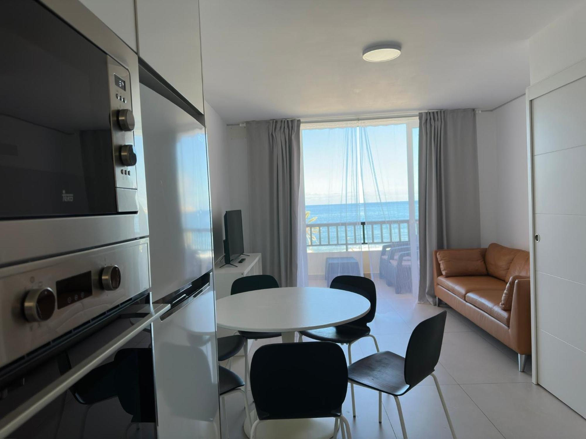 Parque Santiago II , Renovated, Ocean View, Heated Swimming Pool ! Apartment Playa de las Americas  Luaran gambar